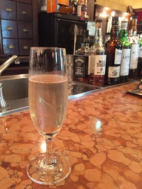 アントワープ　　セントラル　　さん　　で　　軽く　１杯～　☆