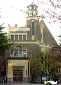 強命水 活 の地元の国の重要文化財指定 片倉館♪