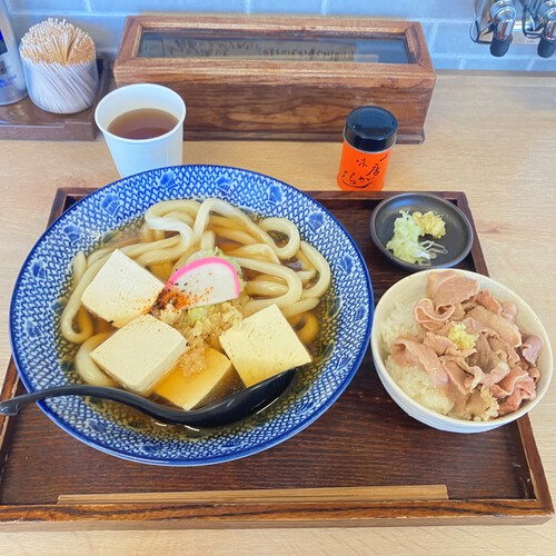 うどんのたかの　豆腐うどん490円＋ミニ肉丼110円　＠長野市期間限定朝うどん