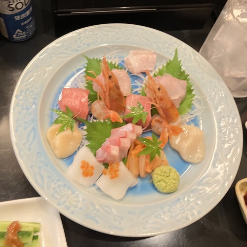 刺身盛り合わせ＆京風牛すじ煮込み＆蟹餡かけ茶碗蒸し＆イカゲソ天ぷらで一杯　＠大町市四季彩葉月