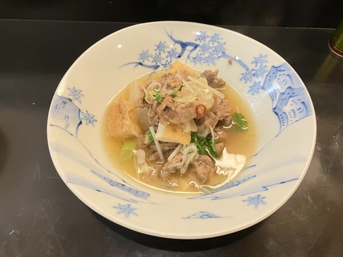 刺身盛り合わせ＆京風牛すじ煮込み＆蟹餡かけ茶碗蒸し＆イカゲソ天ぷらで一杯　＠大町市四季彩葉月