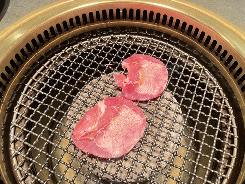 塩タン＆和牛カルビ＆和牛ハラミ＆センマイ刺し＆和牛ロース＆ミノ＆テグタンスープライス　＠大町市焼肉食道園