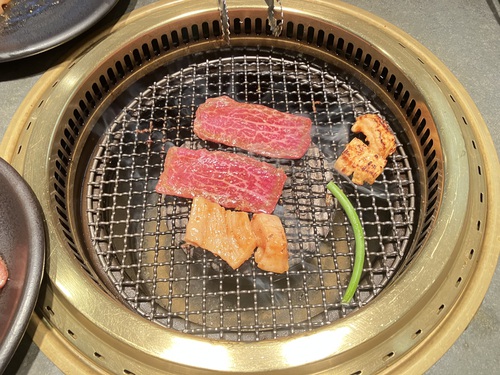 塩タン＆和牛カルビ＆和牛ハラミ＆センマイ刺し＆和牛ロース＆ミノ＆テグタンスープライス　＠大町市焼肉食道園