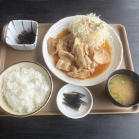 豚肉の柚子生姜焼き定食　長野県の最大級の農業法人（有）ライスファーム野口直営 手打ちそば処高瀬川　＠大町市