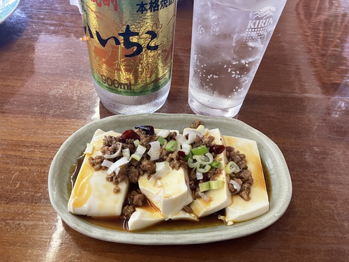 鶏肉丼＋豚骨台湾ラーメン　＠大町市餃子の舞