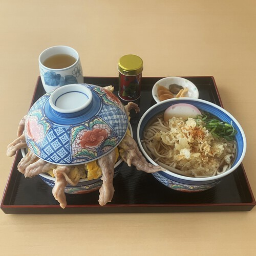 信州福味鶏せせり親子丼＋たぬき蕎麦セット　＠大町市金ちゃん亭