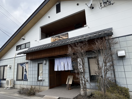 信州安曇野手打ち蕎麦　 大糸線安曇追分駅から歩いて6秒「お食事八千代」　＠安曇野市ランチグルメ