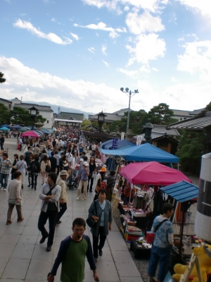 善光寺びんずる市