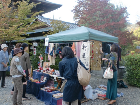 善光寺びんずる市