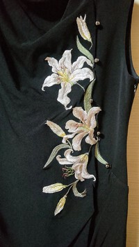 百合の花のﾄﾞﾚｽを、再生しよ。