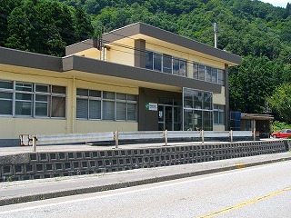 越後金丸駅1