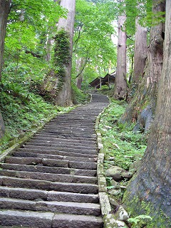 羽黒山石段3