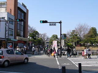 松本城交差点