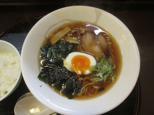 食堂はやし：木曽町　和食のような清々しさのスープ