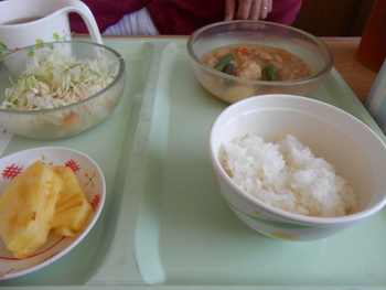 今日のお昼ご飯