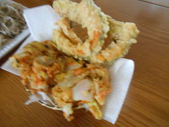今日のお昼ご飯
