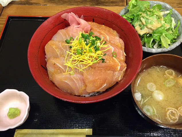 吉志久市場店 本日の吉志久丼