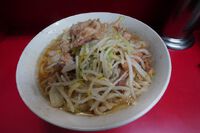 86　ラーメン　ラーメン二郎 三田本店　221210