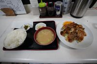 600　焼肉定食　 食事・厨房弁慶　240502