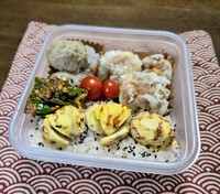 手作り栗おこわと海鮮焼売だー