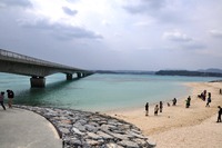 古宇利島とワルミ大橋