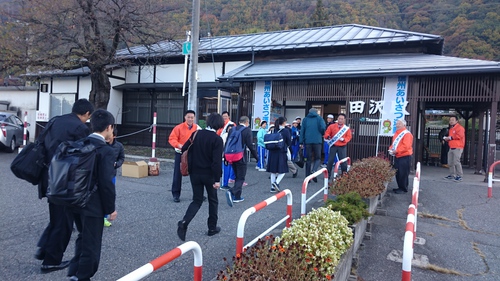 安曇ライオンズクラブの「朝のあいさつ運動」