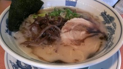 かくれ助屋で黒らうめん