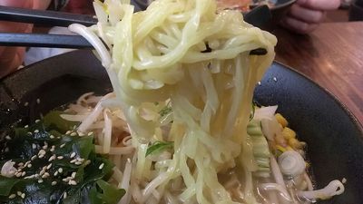 坊蔵の坦々麺