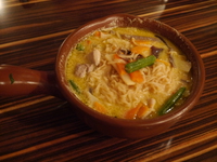 ホットドリンクと〆の緑ラーメンについて
