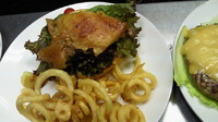 ローストチキンバーガーの焼き上がり