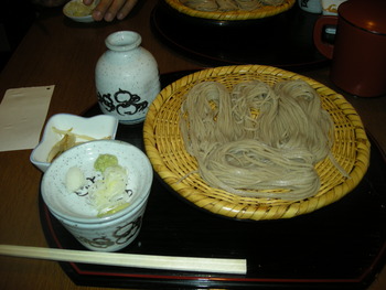「そば味処　ぼっち」　さん。