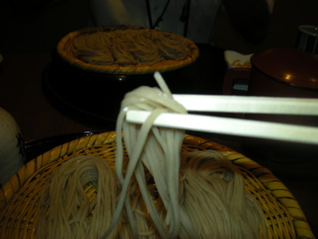 「そば味処　ぼっち」　さん。