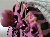 ハートチョコケーキ    Pink × Black
