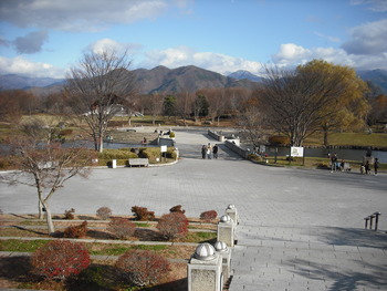 小布施公園で日向ぼっこ