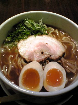 麺肴ひづき（煮干しとんこつ）