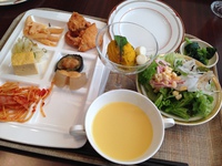 長野市　バイキング　メルパルク