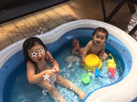 夏だね！ﾌﾟｰﾙは愉しそう~♪