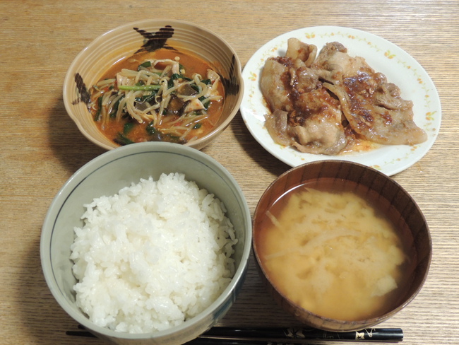 今日の夕ご飯 (3/24 THU)