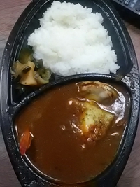 海鮮カレー／カフェ桐／ボアルーススタジアムグルメ