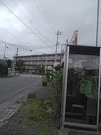 川中島中学校近くの電話ボックス／２１年７月４日午後４時頃