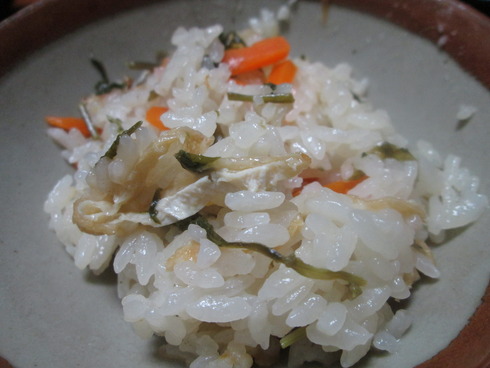 コシアプラの炊き込みご飯