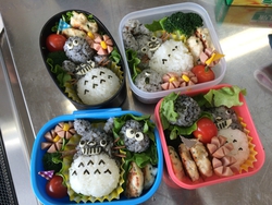 すくすくひろばキャラ弁教室｢トトロ弁当」