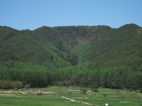 霧訪山笑う－どうぞ新緑の里山へ