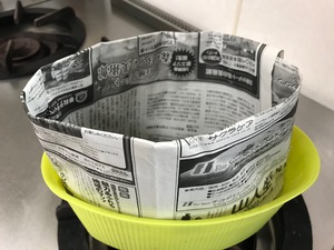 新聞紙の生ごみ袋