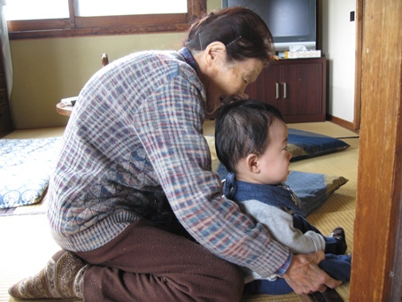 歳の差１０５歳！