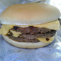 トリチ／トリプルチーズバーガーセット６９０円／マクドナルド若里店