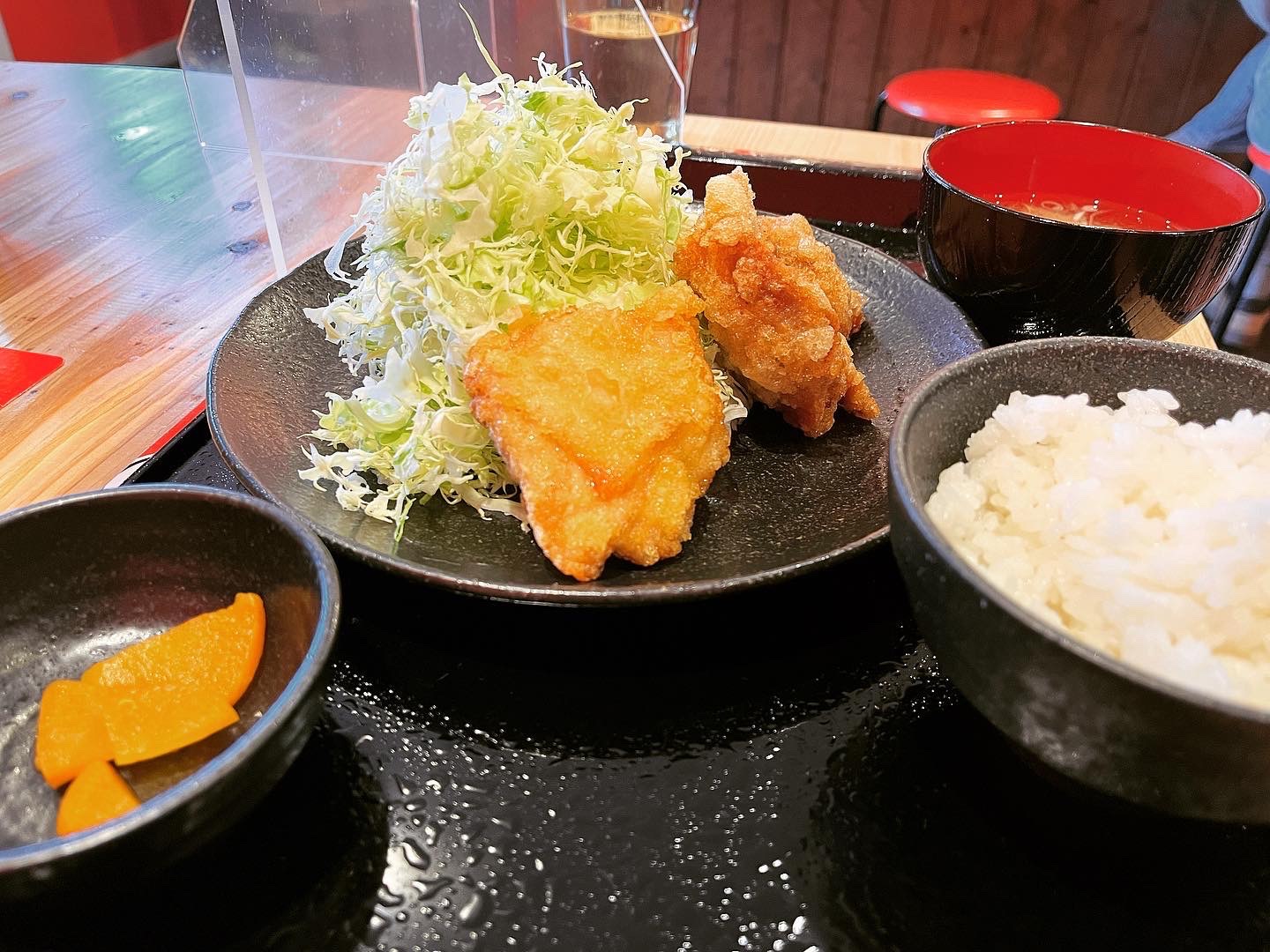 からり あげたて堂（松本市元町）でからあげ定食❗️☆主婦のメンバー、めぐみさん感想✨
