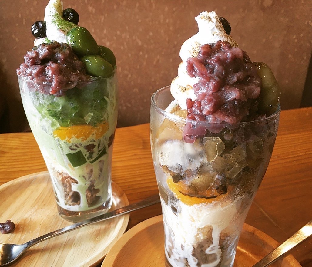 おやきの店　ほり川（長野市）で特選ほうじ茶パフェ＆特選お茶パフェ❗️✨