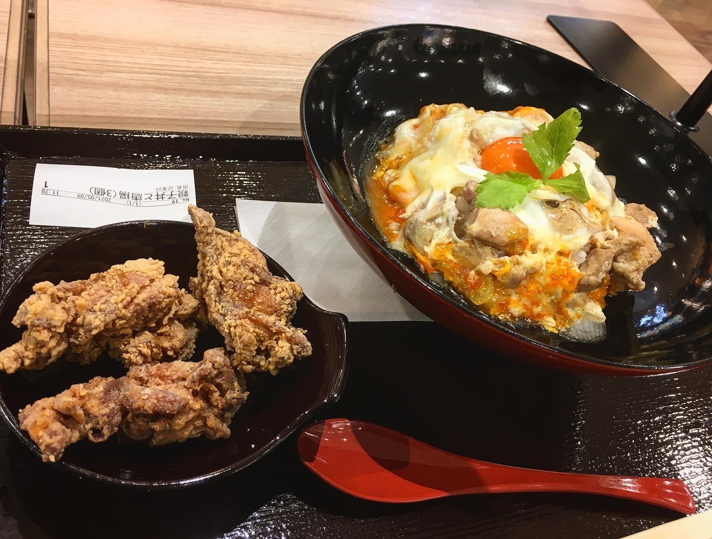 とり専門店  鳥さく イオンモール松本店で『こだわり卵の特選親子丼＆から揚げ❗️』✨ボランティア、ハツさん感想 ✨