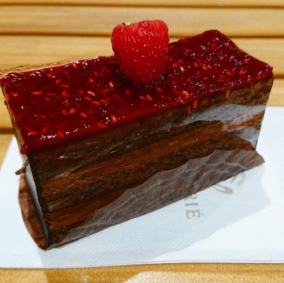 カフェ・ド・クリエ リーブル （イオンモール松本）でショコラフランボワーズ！☆ボランティアのマルオくん感想 ♪